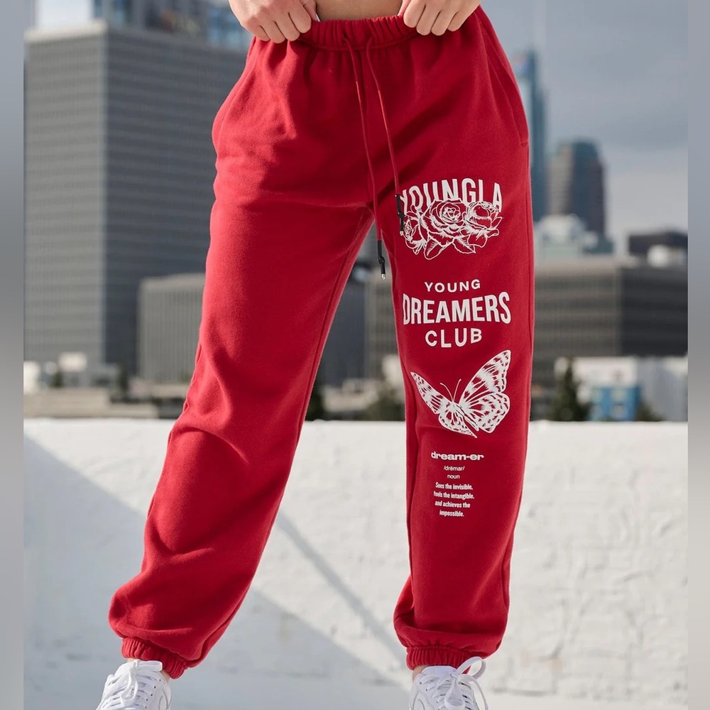 YOUNGLA | W211 Dreamers Joggers
